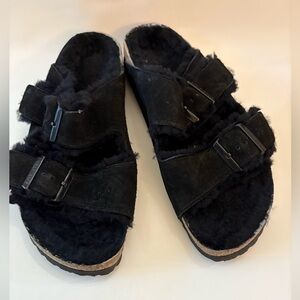 Birkenstock Arizona Black Suede Shearling Fuzzy Sandals 39